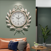 American Art personality creative fashion clock clock wall clock modern simple home living room quartz clock