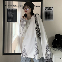 Retro harbor style Women spring and autumn 2021 New Korean version of loose design sense niche fried street round neck long sleeve shirt