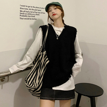 Autumn 2021 Korean version of loose Joker black vintage Net red knitted vest vest vest vneck V collar sleeveless top tide