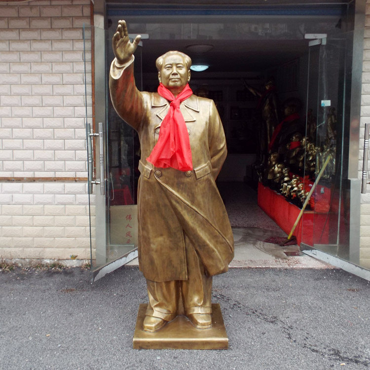 The chairman's bronze statue pure copper ornaments whole body standing like waving like a great man sculpture 1 83 meters like a brass sculpture