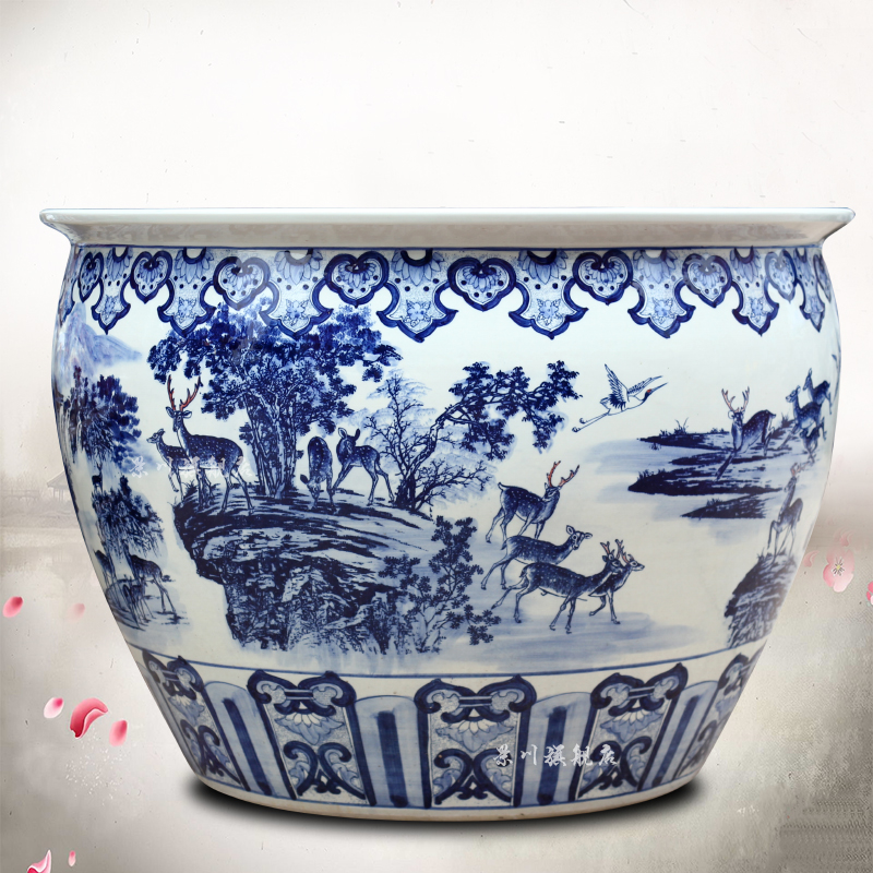 Jingdezhen blue and white porcelain jar ceramic cylinder goldfish bowl water lily LuHe with lotus spring wind tank is suing water tanks