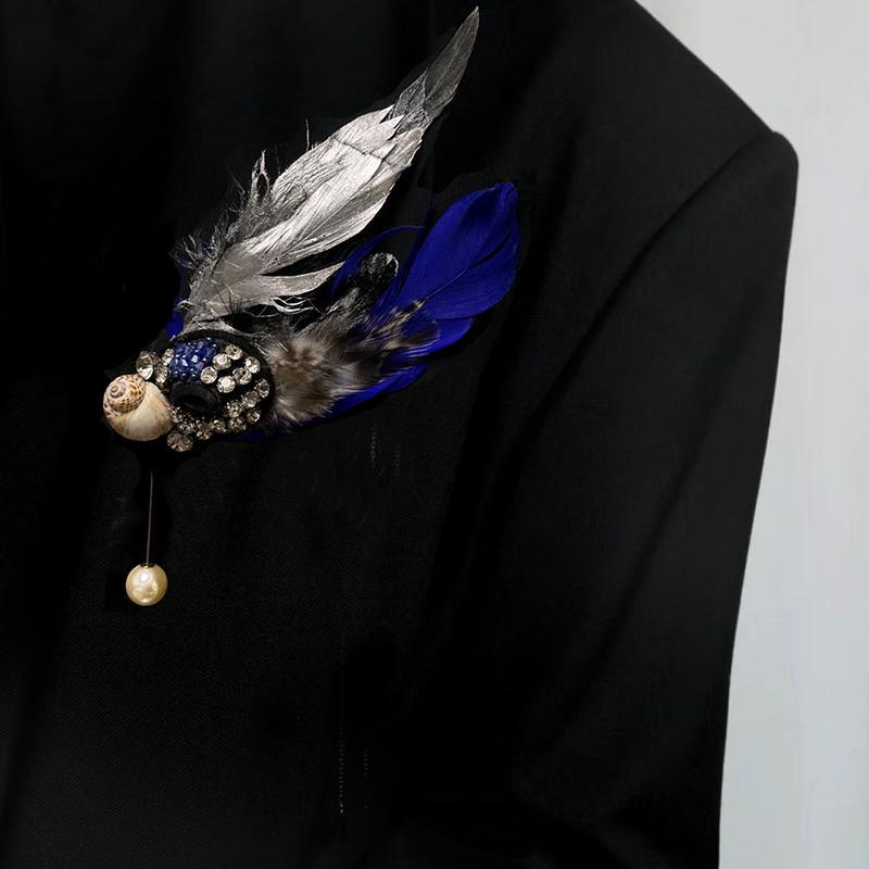 Fashion Party Men's Feather Brooch Host Accessories