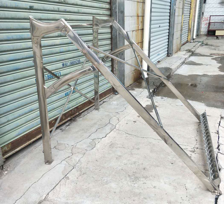 Máy nước nóng năng lượng mặt trời nhà màu thép tấm dày mở rộng khung nhôm kệ thép không gỉ 47-58 mô hình bình nóng lạnh ariston 30l rs