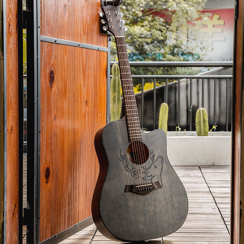 Male and female Cloud cedar wood musical instruments 40 inch folk songs male students beginners Veneer Guitar Female Male generic Getting started