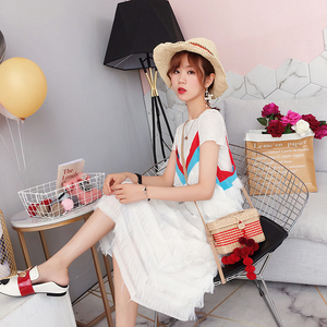 Sling nhỏ tươi phù hợp với váy nữ mùa hè 2018 mới Hồng Kông hương vị retro thời trang Hàn Quốc hai mảnh vui tươi ăn mặc