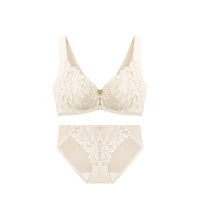 Комплект, цвета шампанского