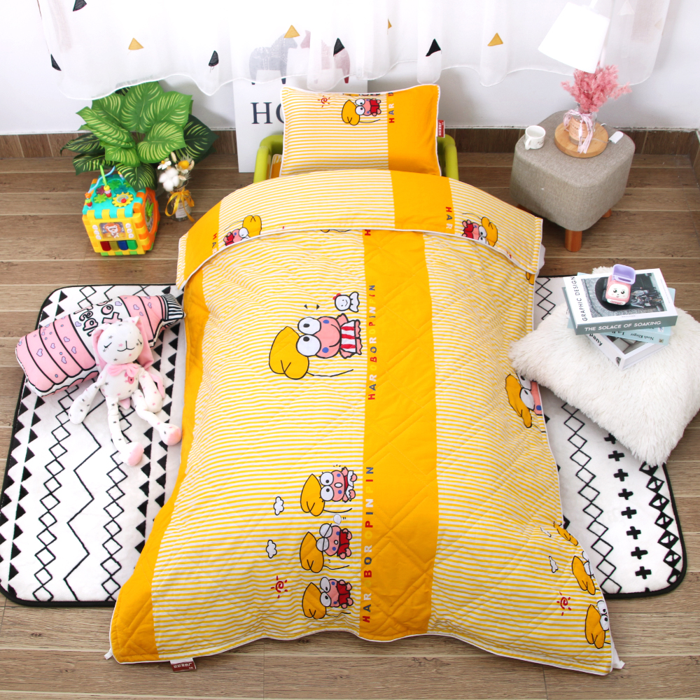 Children's cartoon cotton single-piece quilt cover kindergarten six-piece set children's air conditioning quilt cover Xinxin home textile cotton pillowcase
