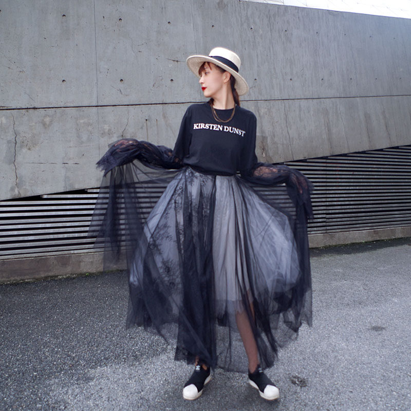 2021 summer dark black high waist lace stitching five layers of black and white contrast mesh skirt Puffy skirt fairy skirt