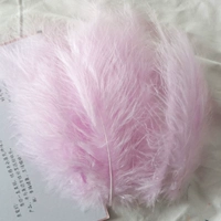 Светло-желтый