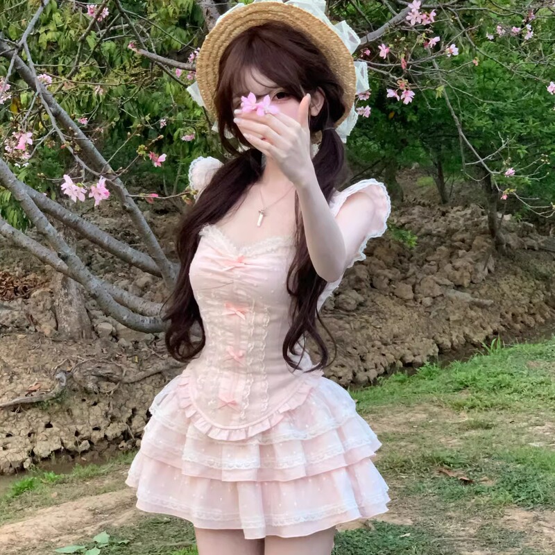 Pink Mist Rose Summer Pure Desire Niche Design Light Pink Polka Dot Bow Top Lace Splicing Skirt Set