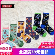 South Koreas Dongdaemun imported autumn and winter new trendy full-print cool cartoon ventilated womens pure cotton fashion socks