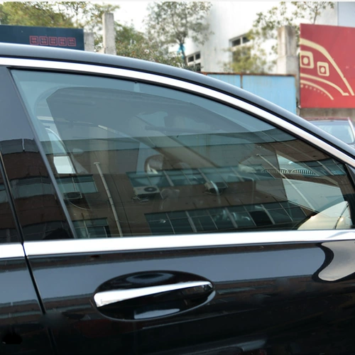 Посвящены в Toyota Walanda Rav4 Rongfang Hybrid Car Curise Sunny Curtance Privacy Автоматическая телескопическая изоляционная механизм