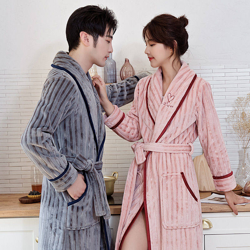 Sleeping Robe Men's Long Version Autumn Winter Flannel Velvet Pyjamas Lovers Bathrobe women's medium Long version Increase code Thickened Coral Suede Bathing Suit
