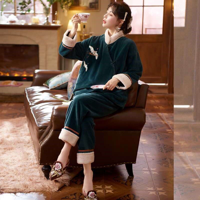Coral velvet pajamas women's autumn and winter 2021 new thickening and velvet flannel ancient palace bedding ancient style Hanfu