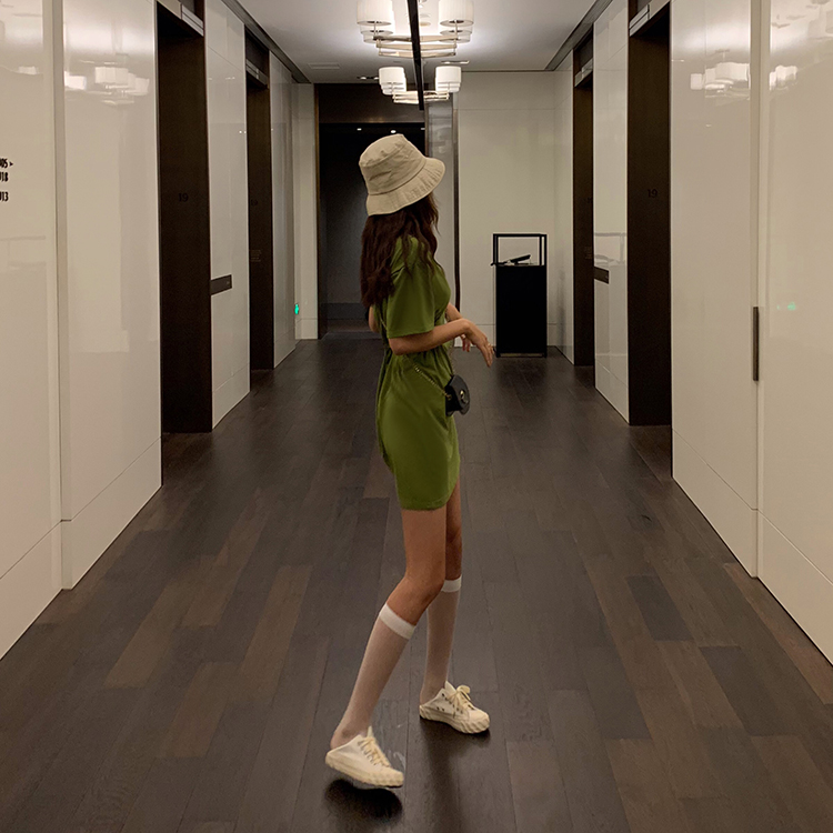 VK旗艦店 韓國風時尚設計感收腰抹茶短袖洋裝