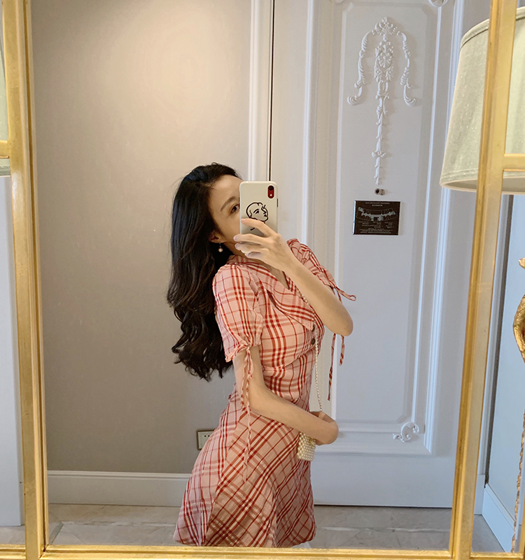 VK旗艦店 韓系娃娃領高腰袖子扎帶顯瘦格紋短袖洋裝