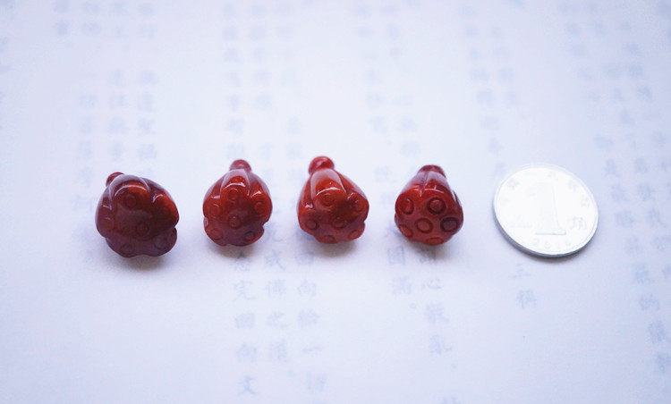 DIY аксессуары 精选四川凉山冰飘火焰纹满色满色南红玛瑙小吊坠叶子莲蓬杂件diy
