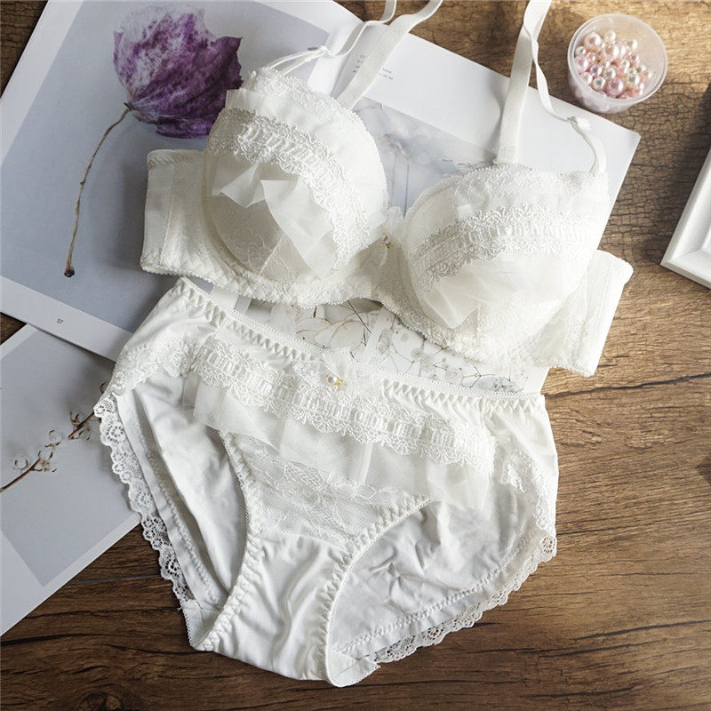 Sweet Time Day Ensemble Sweet Whitening Thin Cups Large Size Cups Poly-up Lace Embroidered Bra Underwear Suit