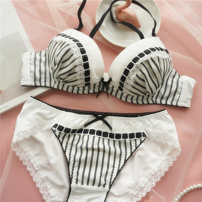 Breaking Code Special Price 70BC75BC80A Day Ensemble Teenage Girl Deep V Thin Cup Comfort Lingerie Suit Cute Bow Tie