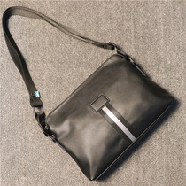 2021 New Mens Bag Fashion Shoulder Bag Casual shoulder bag Mens Bags Business Backpack Korean Tide Shoulder Bag