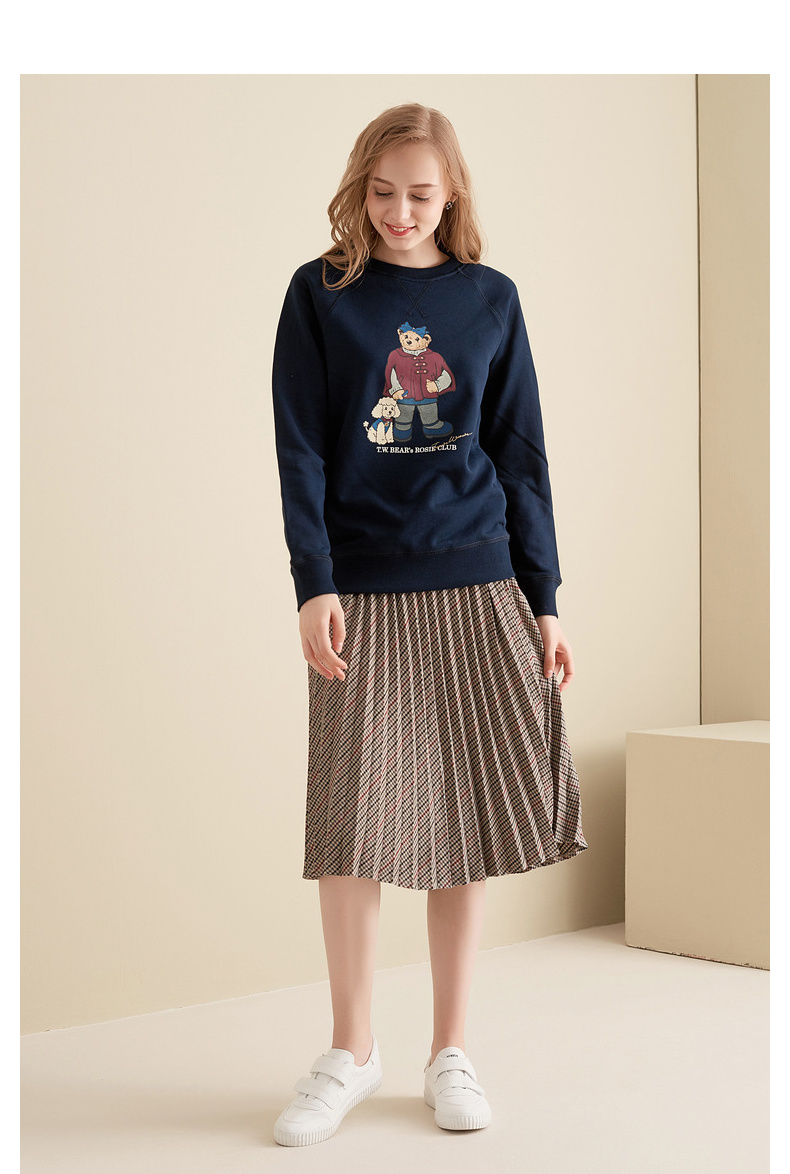 Sweatshirt femme TEENIE WEENIE - Ref 3215439 Image 36