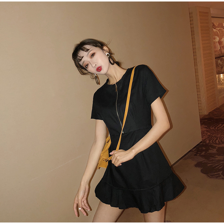 VK旗艦店 韓系荷葉邊裙子氣質純色短袖洋裝