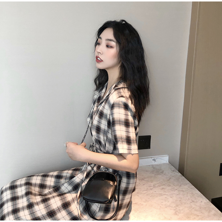 VK旗艦店 韓系復古氣質格紋長裙時尚短袖洋裝