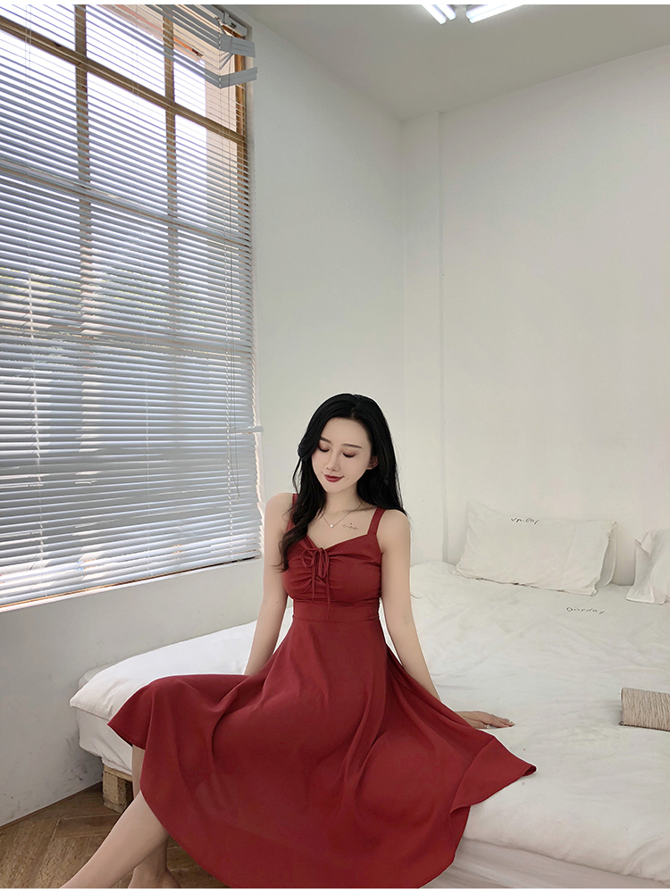 VK旗艦店 韓國風露肩收腰系帶修身性感吊帶無袖洋裝