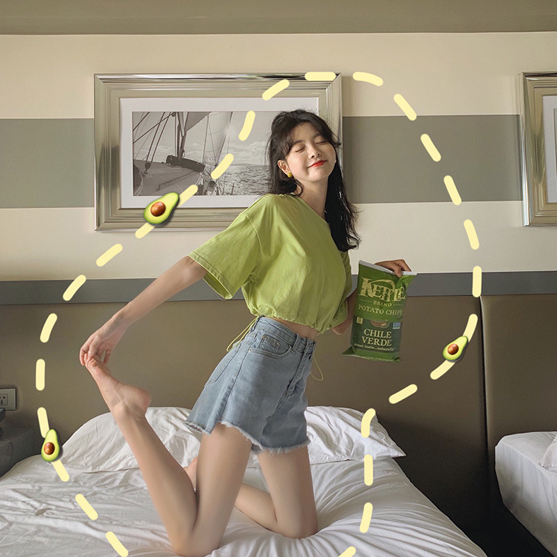Fan Zhiqiao Avocado green umbilical t-shirt women with high-waisted pants drawstring short-sleeved Hyuna wind short top ins tide