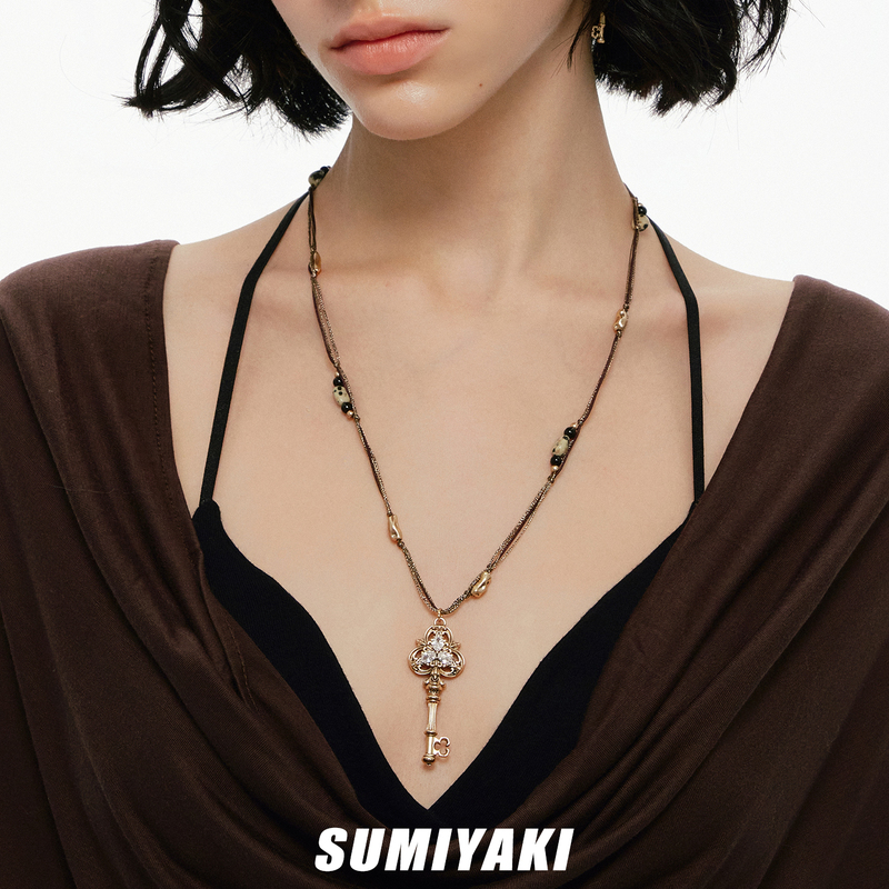 Sumiyaki Love Lock Series Embossed Key Beaded Necklace Women's Accessories Vintage Sweater Chain Necklace Sumiyaki Love Lock Series Embossed Key Beaded Necklace Women's Accessories Vintage Sweater Chain Necklace