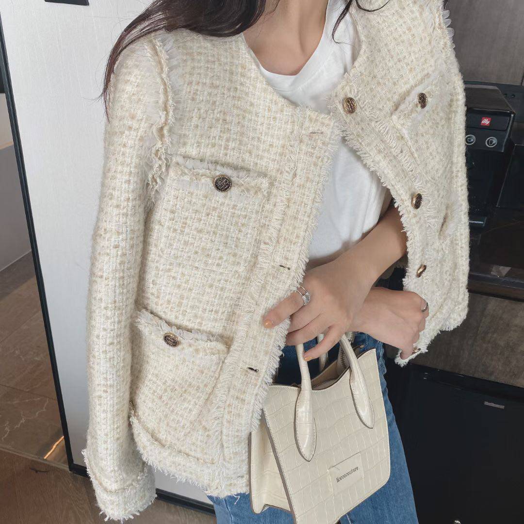 Small fragrant wind rougher coat woman 2022 spring autumn new Korean version French style retro famous and elegant with small suits blouses