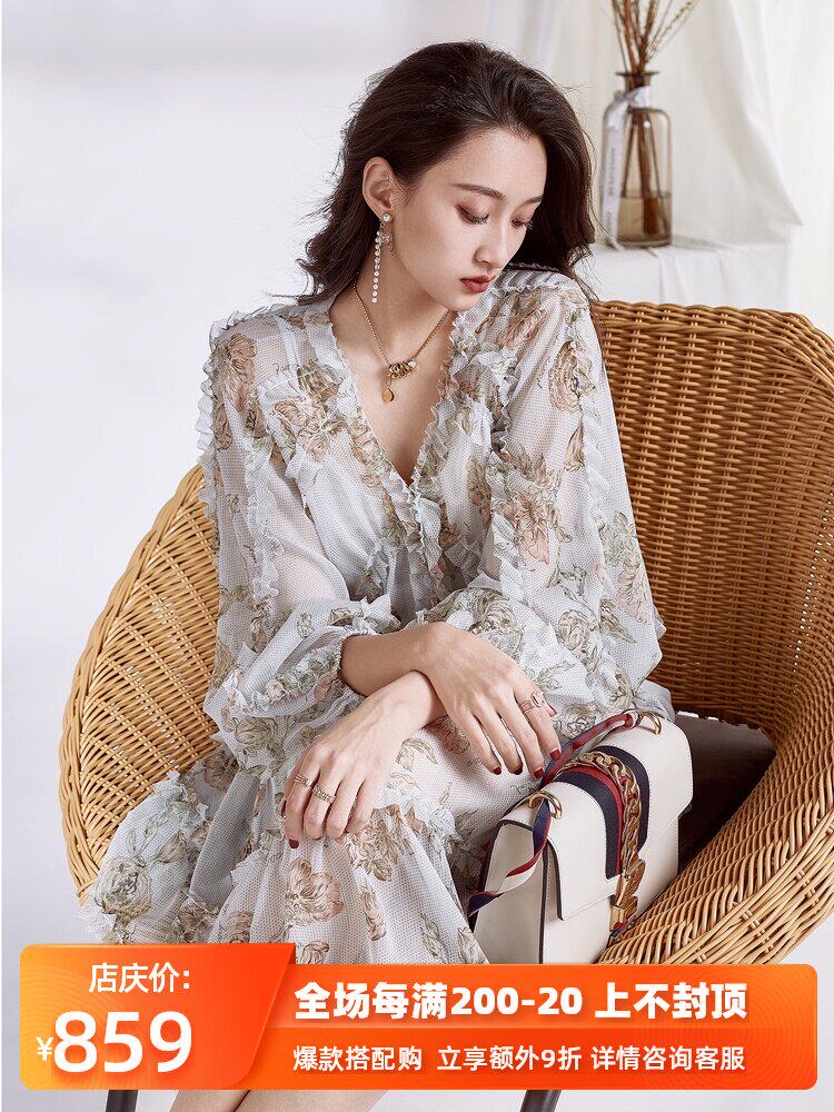 AS original 62 meters lace heavy industry French V-neck retro long-sleeved chiffon dress 2021 new summer skirt women