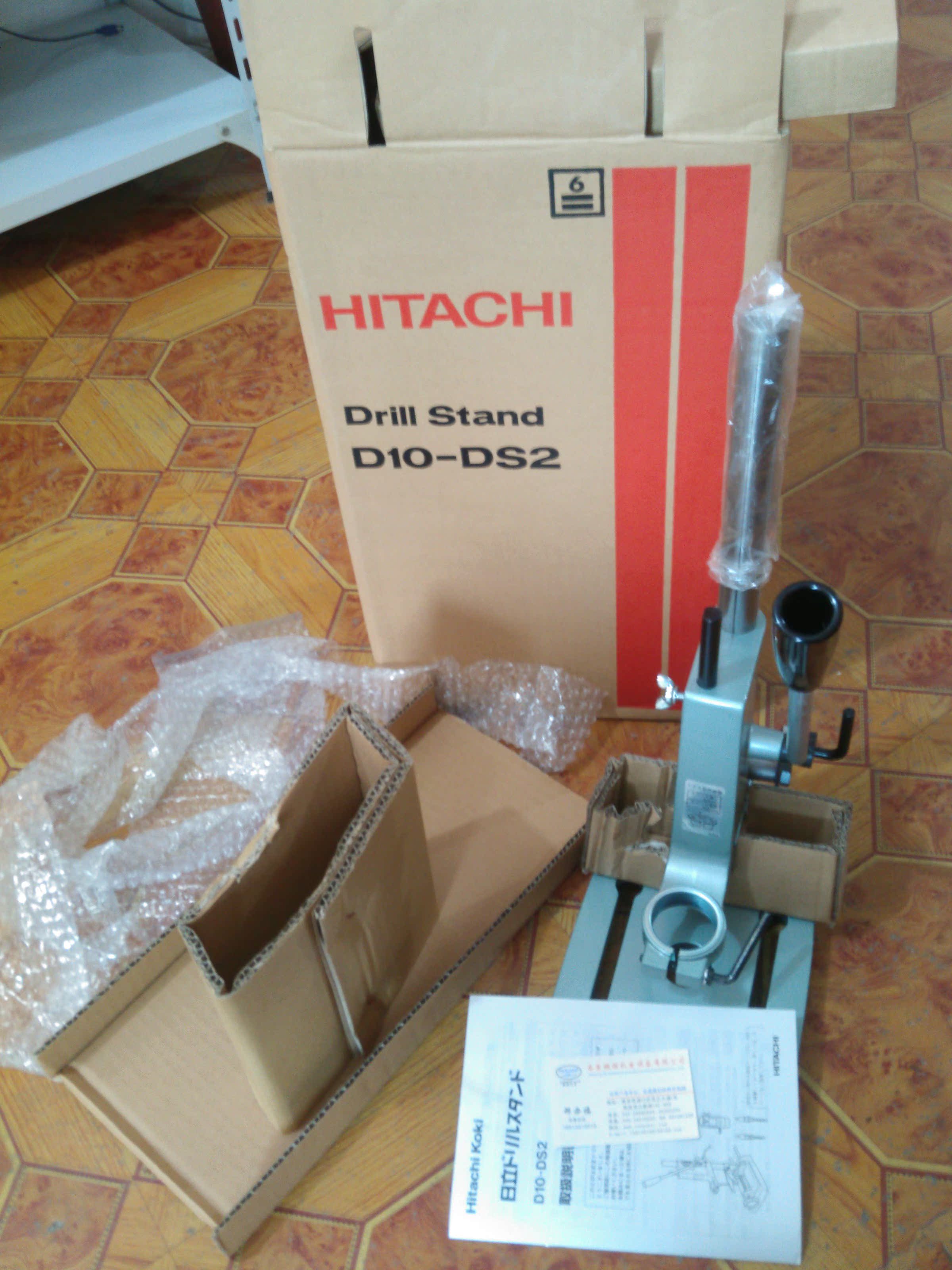 The Hitachi Work Machine Manual Press D10-DS2