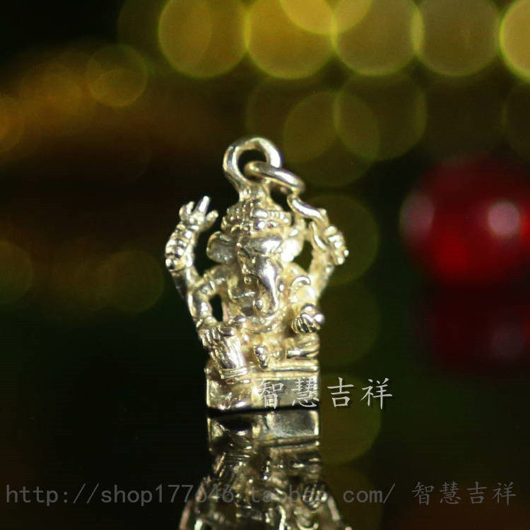 Pure silver elephant nose amulet miniature suitable for wearing auspicious gathering peace