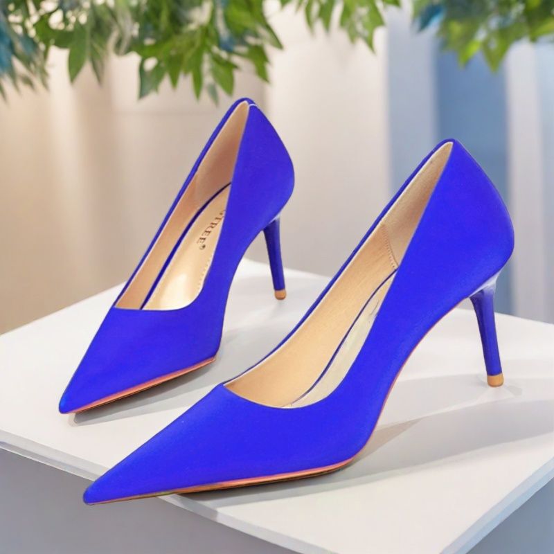 Klein Blue High Heels, New Chinese Style Pointed Toe Shoes, Satin Blue Wedding Shoes, Stiletto Heels, Socialite Women's Shoes, Shallow Mid-Heel Klein Blue High Heels, New Chinese Style Pointed Toe Shoes, Satin Blue Wedding Shoes, Stiletto Heels, Socialite Women's Shoes, Shallow Mid-Heel