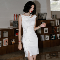 White dress skirt can usually wear 2020 New temperament short banquet celebrity birthday party dress