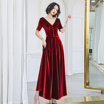 Burgundy toast bride 2020 new host temperament long velvet dress dress women party dress