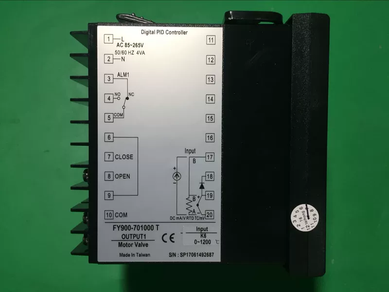 Bộ điều chỉnh nhiệt độ dụng cụ TAIE chính hãng FY900-701000 bộ điều khiển nhiệt độ van 70100B 702000