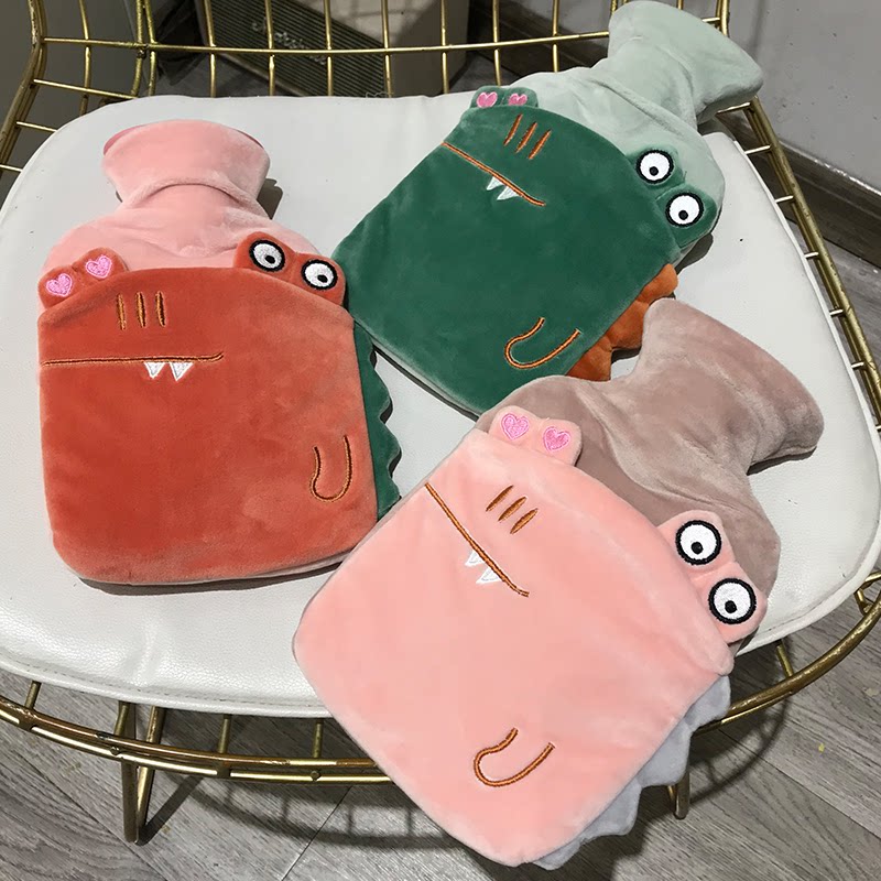 Water injection hot water bag warm belly pouched water filled with plush cloth cute cartoon students warm hand with baby