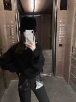 (50% off clearance)Dark black black v-neck pullover loose thin wild destruction hole long-sleeved sweater sweater