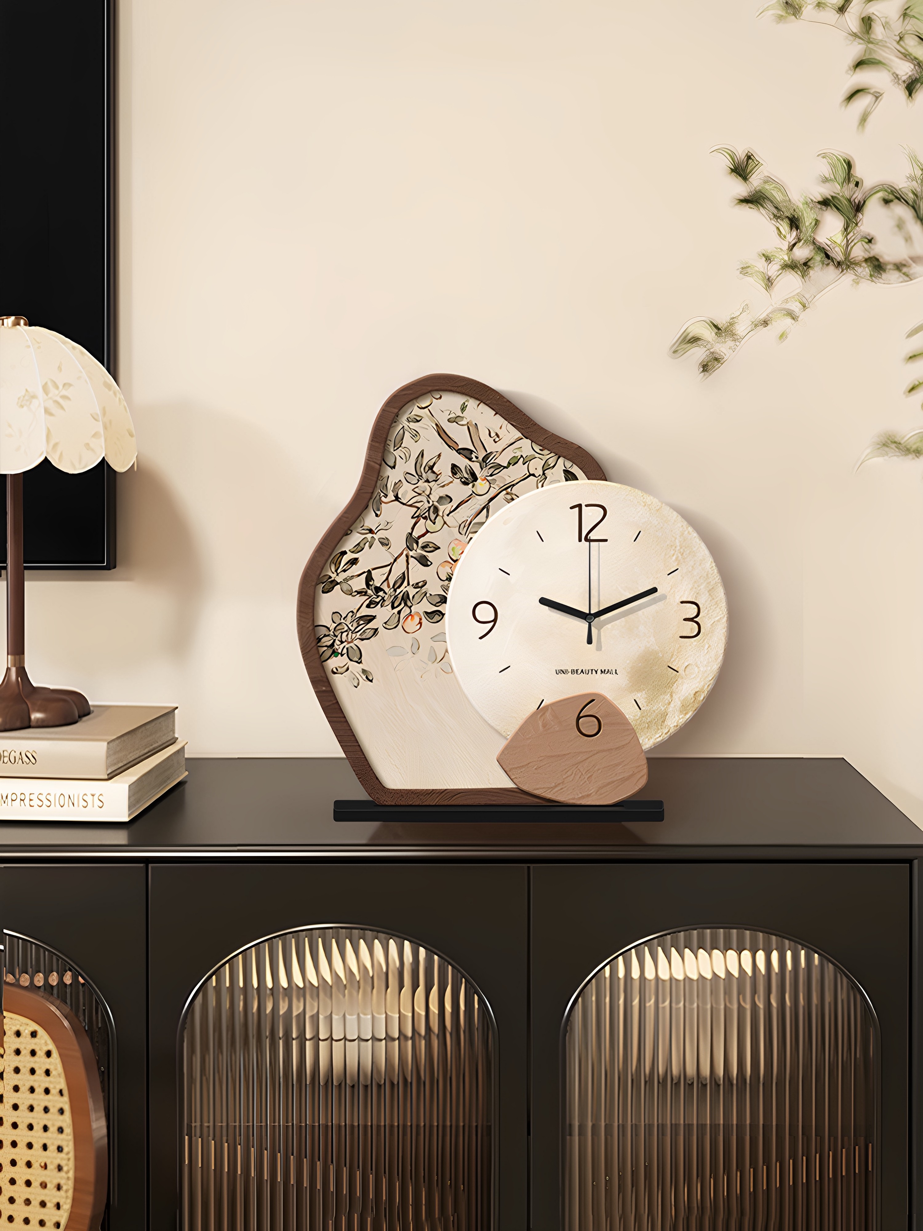 Medieval-Style Desktop Clock, Creative Table Clock, 2025 New Model, Artistic and High-End Living Room Clock, Small Ornament