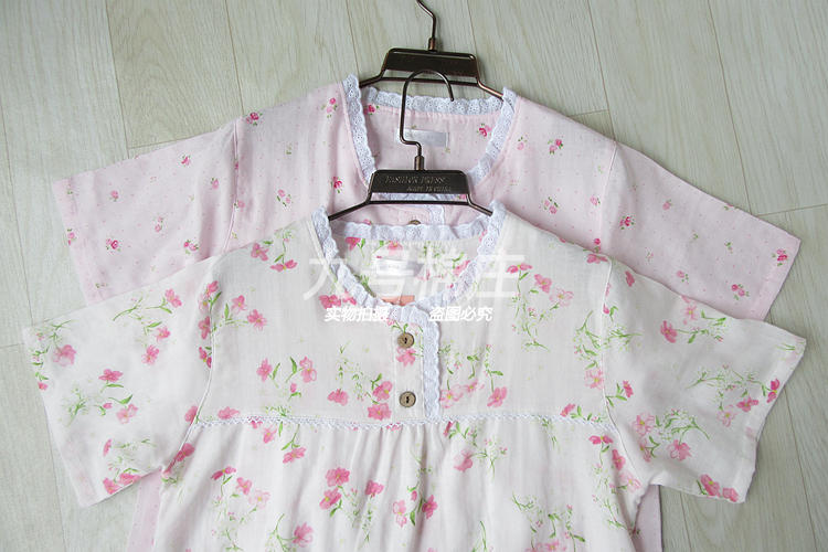 Bông gạc đôi nightdress nữ ngắn tay mùa xuân và mùa hè phần mỏng cotton đồ ngủ phần dài dâu tây tươi hoa nhà ăn mặc