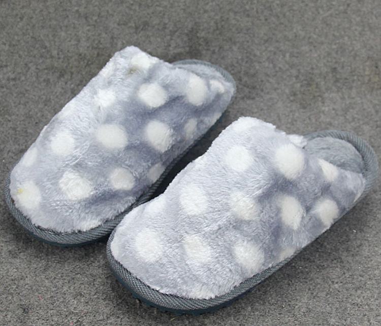Pantoufles enfants en suède pour hiver - semelle mousse - Ref 1020089 Image 64