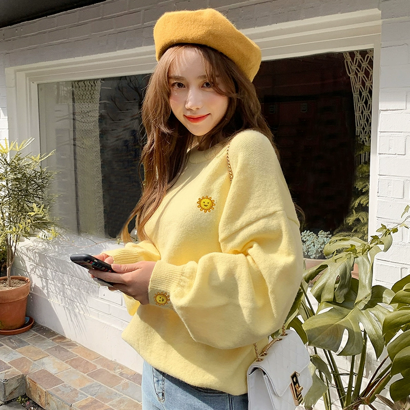 Cửa hàng quần áo Handu 2019 mùa đông mới của phụ nữ Hàn Quốc lỏng lẻo áo len thêu áo len RZ0067 Su - Áo len