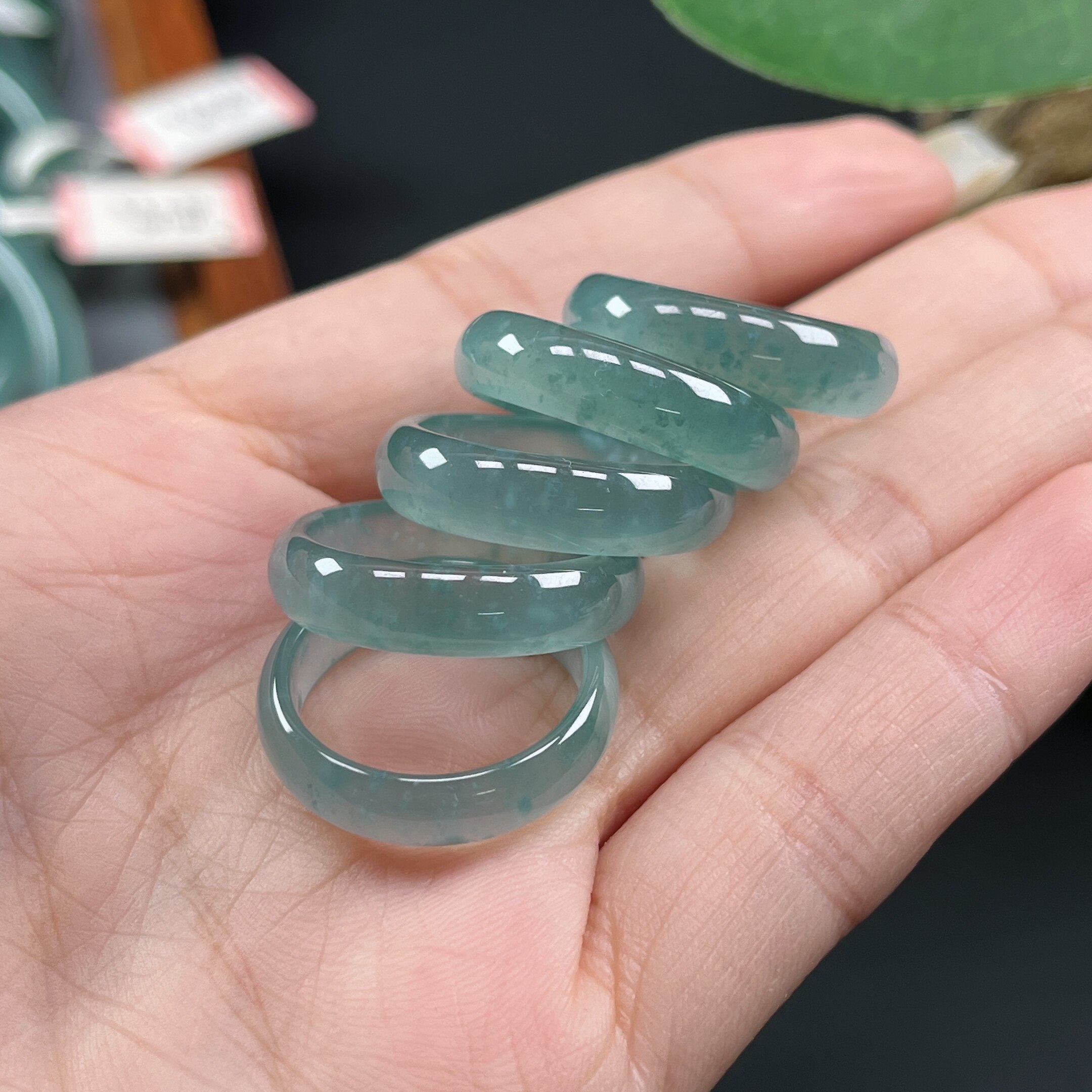 Кольцо из натурального нефрита A goods ring кольцо из голубой воды кольцо со льдом модная широкая версия для пары подруг простая и продвинутая