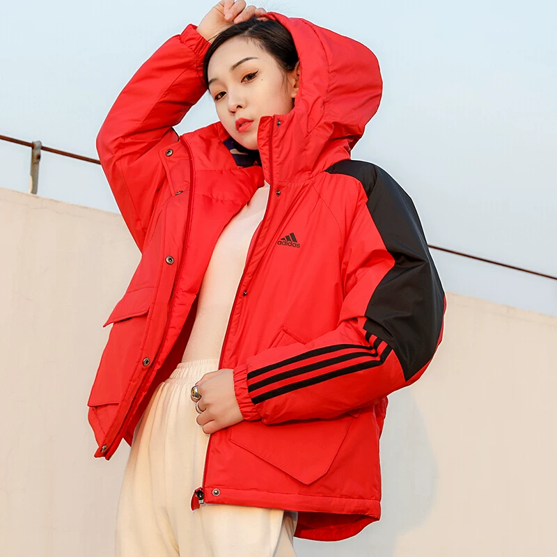 Зимняя красная спортивная пуховка с капюшоном Adidas