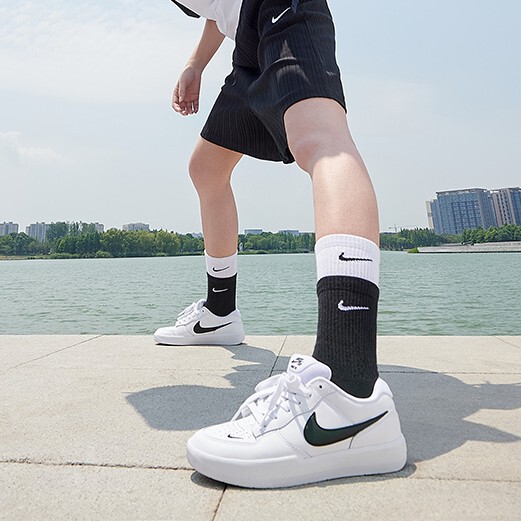 Nike Nike Socks Fake Two-Piece Stockings Spliced Running Sports Socks Men's and Women's High Socks New Breathable Training Socks Nike Nike Socks Fake Two-Piece Stockings Spliced Running Sports Socks Men's and Women's High Socks New Breathable Training Socks