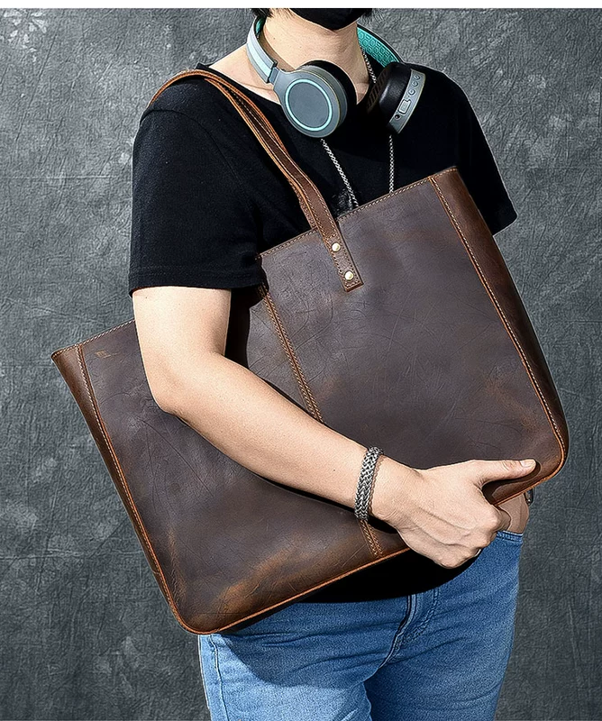 Hai mươi tư đường phố Châu Âu và Châu Mỹ Retro Handmade Crazy Horse Leather Túi xách công suất lớn Túi chéo Túi tote Túi xách nam và nữ Túi da - Túi của con người