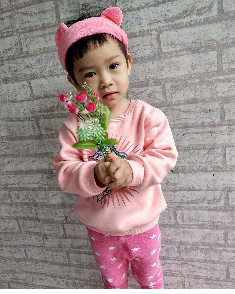 Kỳ lân cha mẹ mặc áo len cho bé mùa thu đông 2018 mặc áo tắm mới cho mẹ và con gái cộng với nhung romper cho bé shop quần áo trẻ em