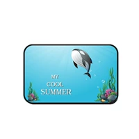 Окно с одним китом